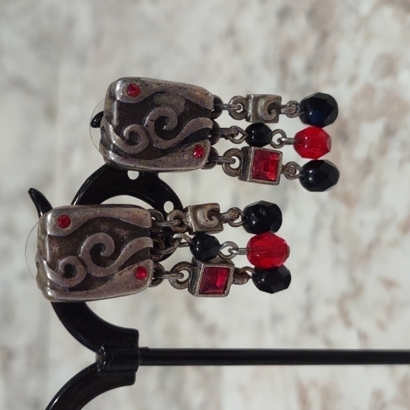 Set of Two Pairs of Earrings - Picture 2 of 6